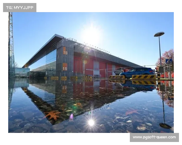 米兰-科尔蒂纳冬奥会灯饰点亮意大利街道，组委会宣布筹备工作全部就绪