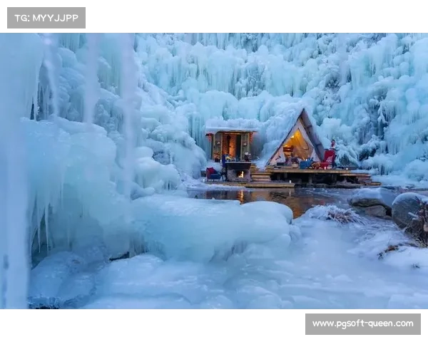金水湖冰雪节现数十米冰瀑奇观，农家乐与民宿承接冰雪旅游客流